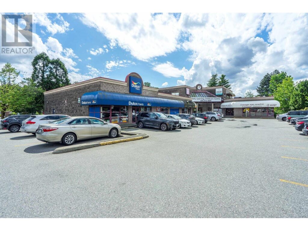2764 Barnet Highway, Coquitlam