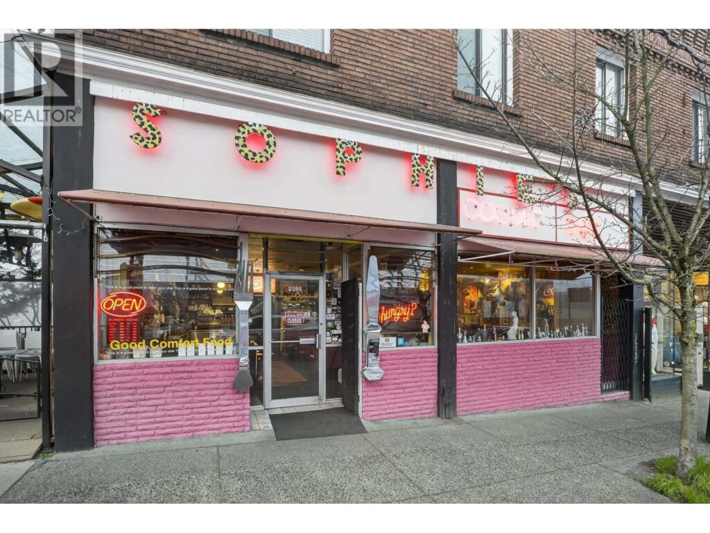 2095 W 4TH Avenue, Vancouver