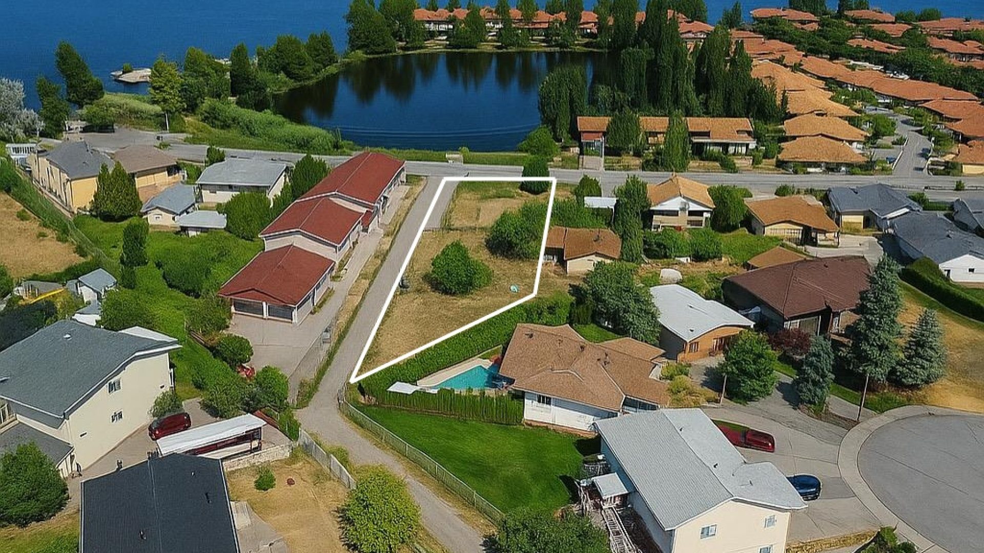 Cottonwood Drive, Osoyoos